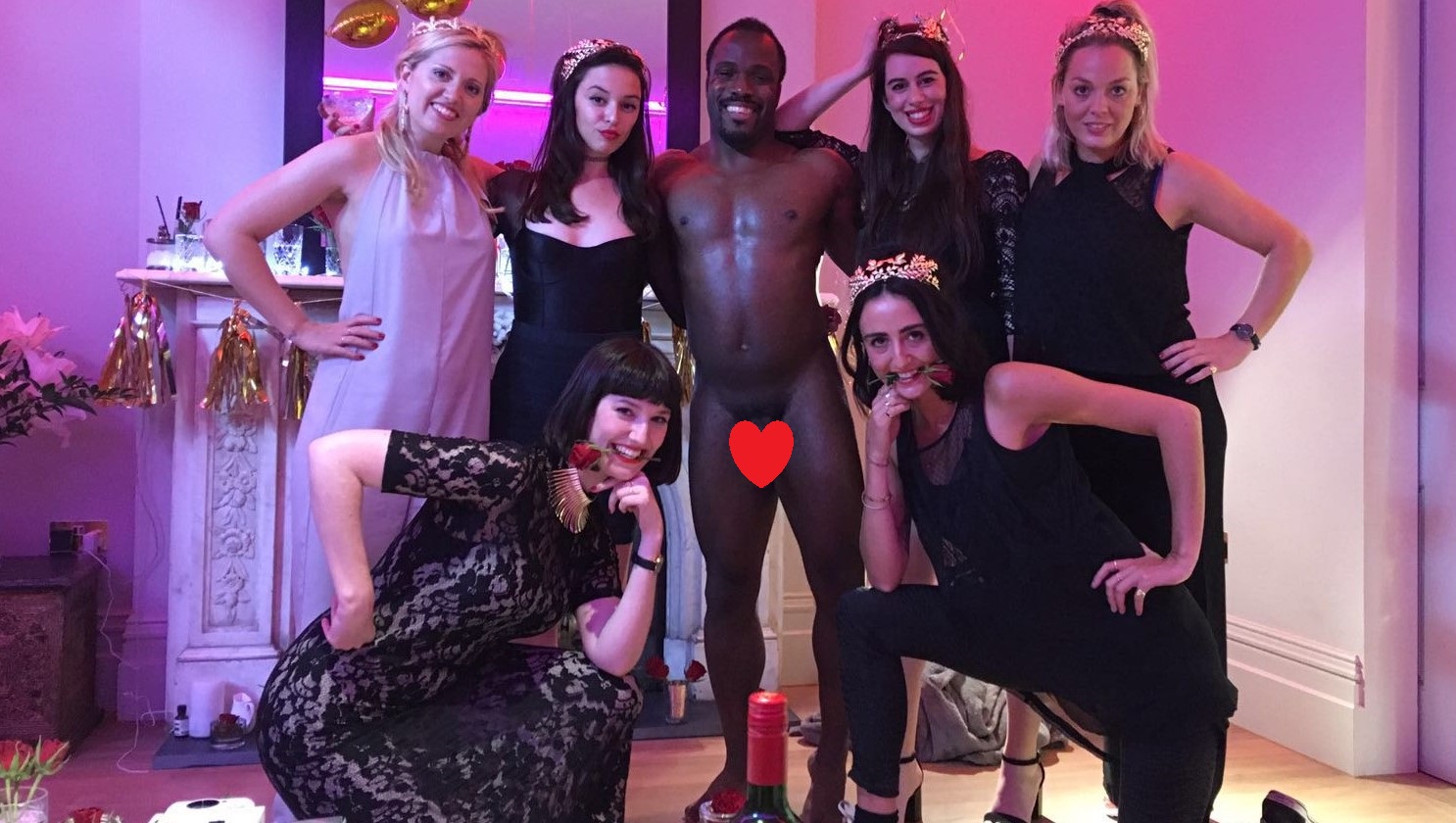 Hen-Party Life Drawing with Matthew Oghene from Naked Attraction.